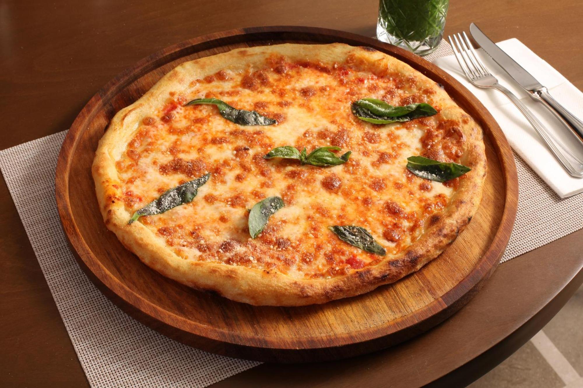 Bentley Hotel Bosphorus - Special Class Стамбул Экстерьер фото A pizza